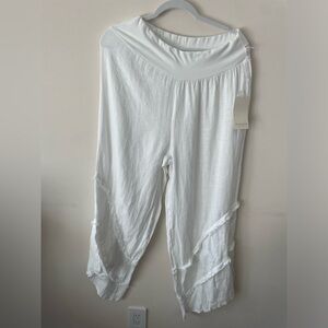 Nana Ricci white beach pants NWT